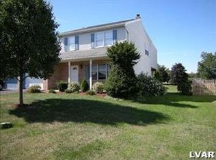 146 S View Rd, Fleetwood, PA 19522