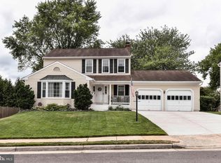 177 Heather Glen Rd, Sterling, VA 20165