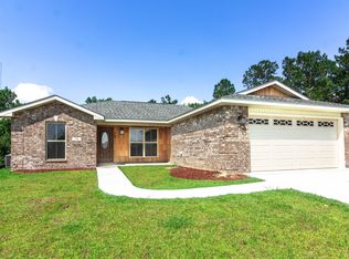 74 Trace Dr, Mc Henry, MS 39561