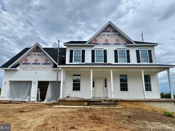 225 Dares Wharf Rd, Prince Frederick, MD 20678