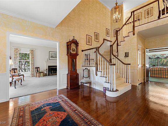 3rd image of 338 Simon Rd