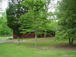 2nd image of 544 New Haven Dr