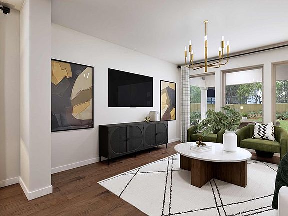 The Holly - Family Room