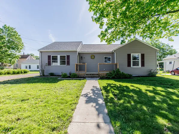 915 N Vernon St, Princeton, IL 61356