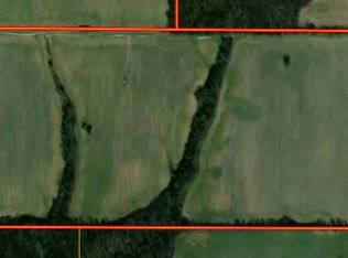 N 1600th St, Flat Rock, IL 62427