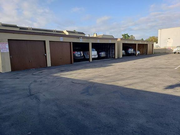 5th image of 291 Avocado St #1X1-2395