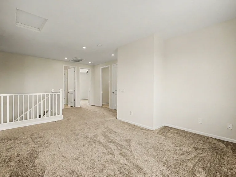 35 S Biella Pl — Photo 9