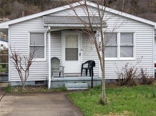 244 2nd Ave, Ripley, WV 25271