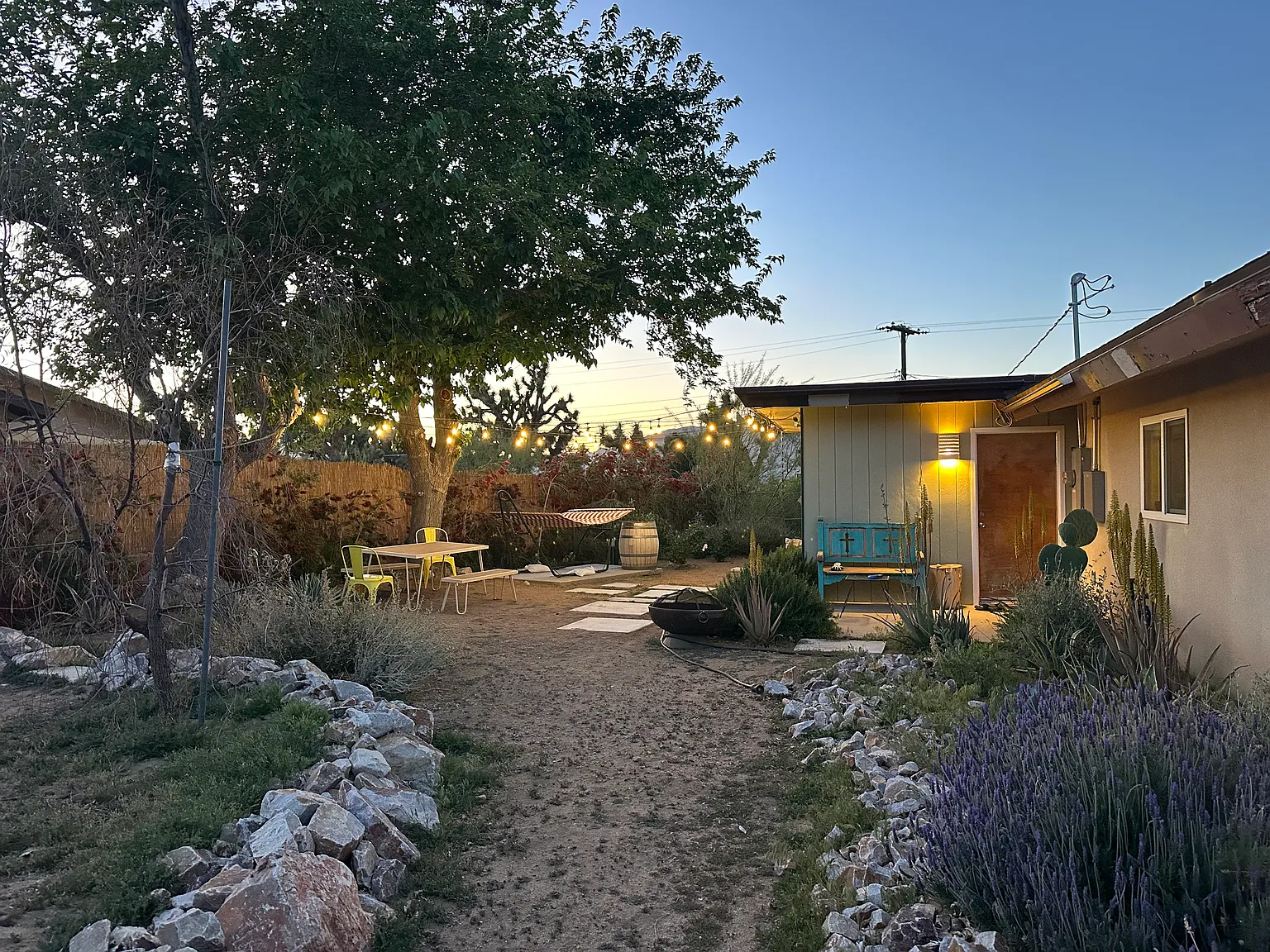 2 bed, 2600 sqft, $2,600 — Photo 4