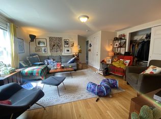128 Pine St #2, Cambridge, MA 02139