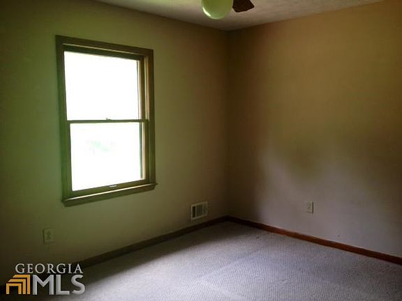 4th image of 1759 Stratford Dr