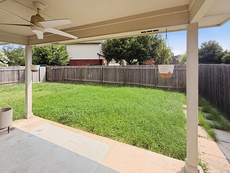 436 Grey Feather Ct — Photo 15