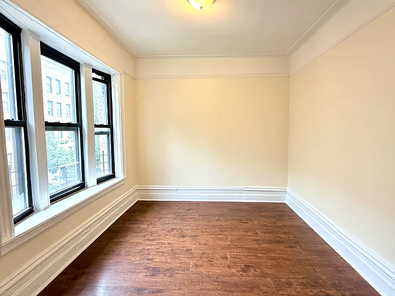 32-38 30th St #2B — Photo 5