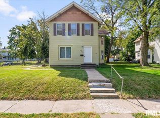 423 E 15th St, Davenport, IA