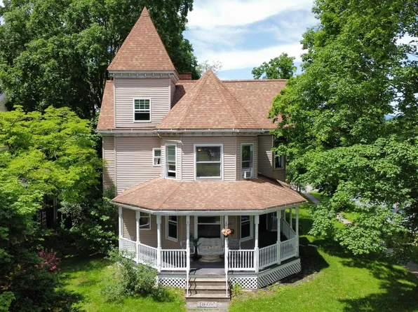 201 W Penn St, Muncy, PA 17756
