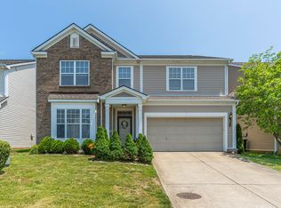 4536 Walnut Creek Dr, Lexington, KY 40509