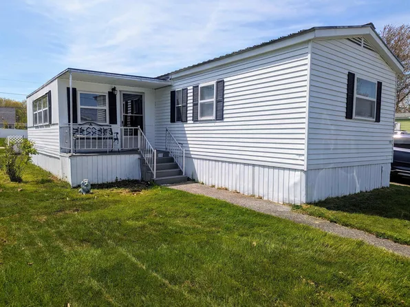 175 Staples Street, Seabrook, NH 03874