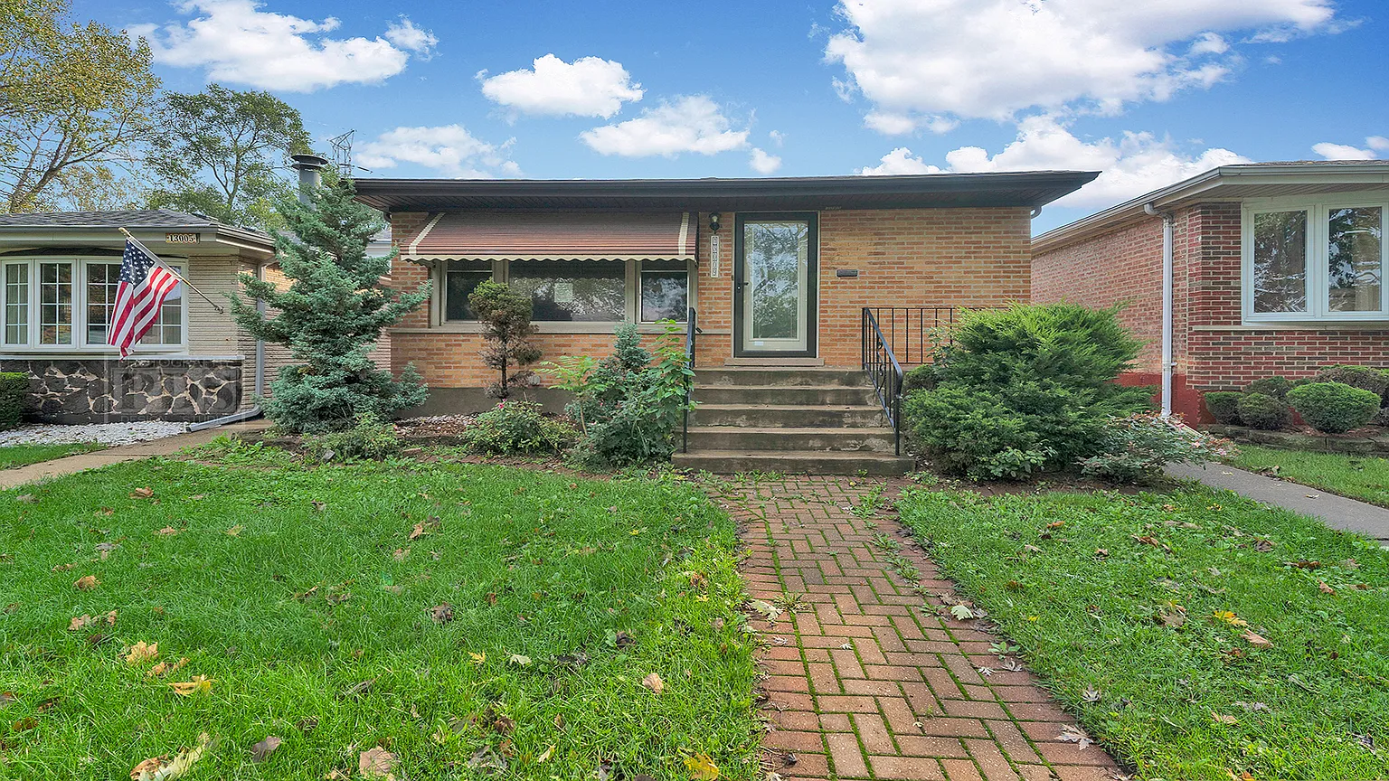 13009 S Brandon Ave photo 1
