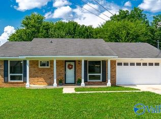 1206 Skyview St SW, Decatur, AL 35601