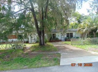 647 NE 23rd St, Gainesville, FL 32641