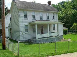 110 Elwell St, Fayette City, PA 15438