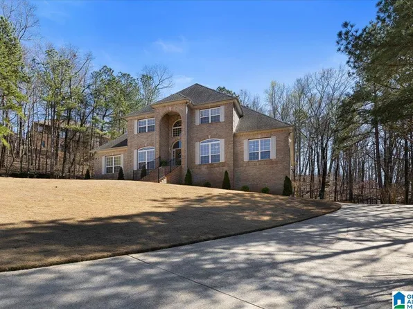 7209 Crown Ridge Dr, Trussville, AL 35173