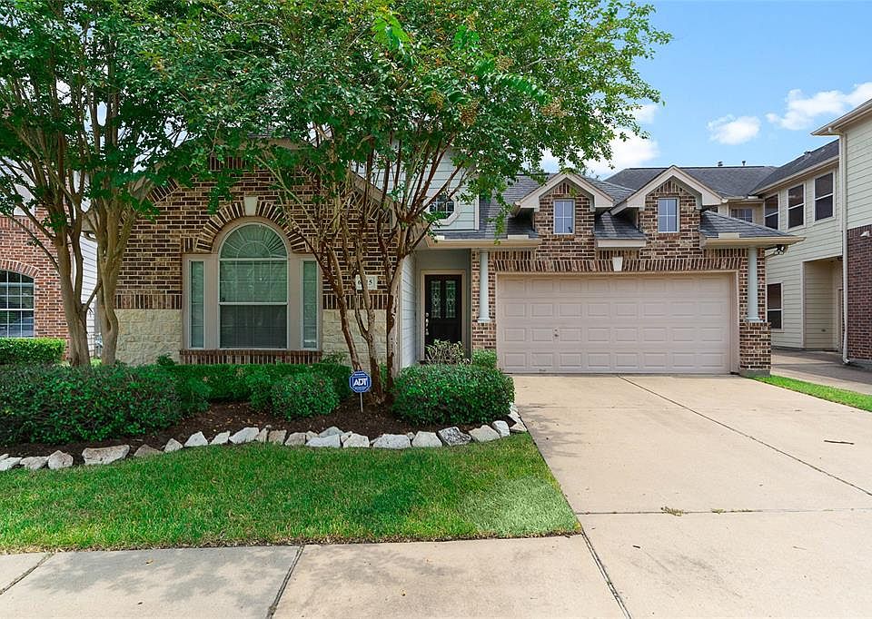 1st image of 6115 Cameron Cove Ln