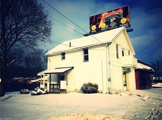 2018 S Main St, Akron, OH 44301