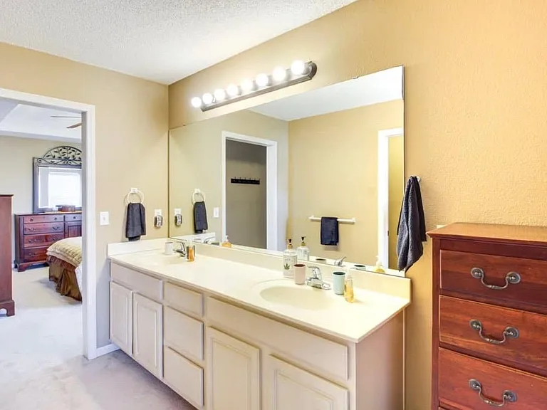 2230 SW Suncatcher Rd — Photo 14