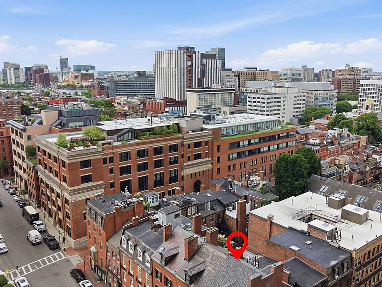 4 Derne St #2 — Photo 27
