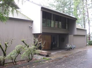 4131 SW Downs View Ct, Portland, OR 97221