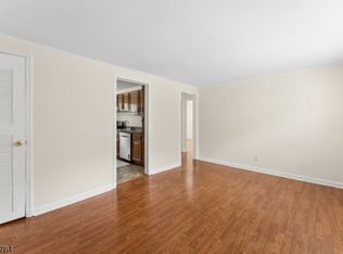 418 Lincoln Park, Cranford Twp., NJ 07016