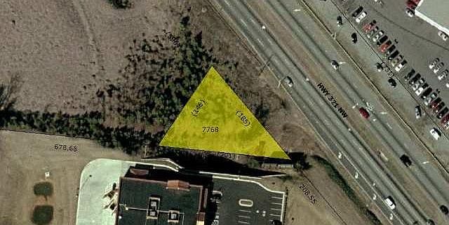2nd image of 1555 Us Highway 321 NW