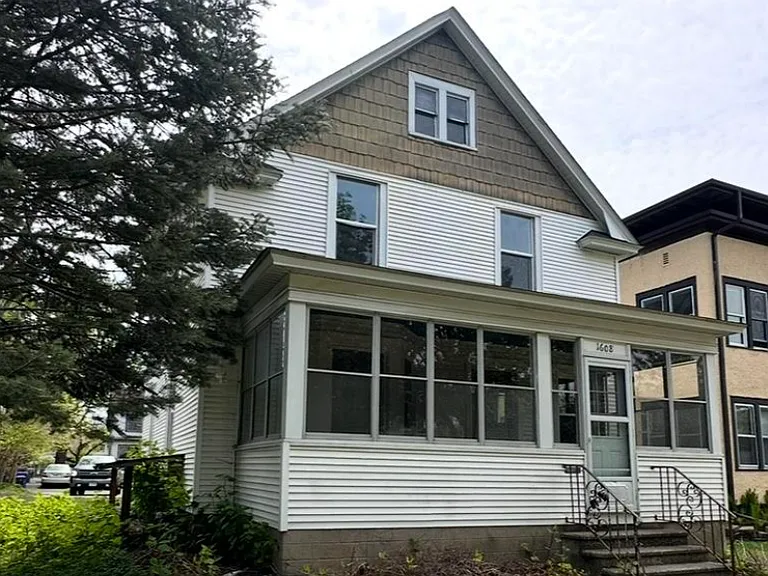 1608 Van Buren Ave — Photo 13