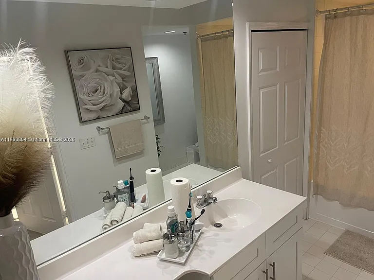 3105 NE 184th St #7202 — Photo 6