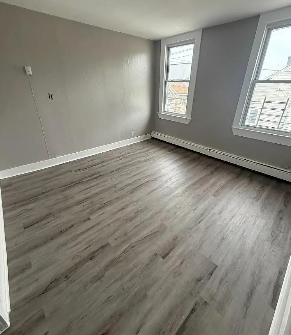 2 bed, 850 sqft, $1,798 — Photo 3