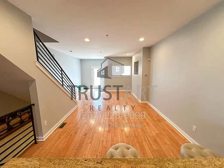 4128 Apple St #1 — Photo 5