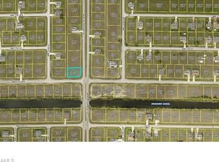 612 El Dorado Blvd N, Cape Coral, FL 33993