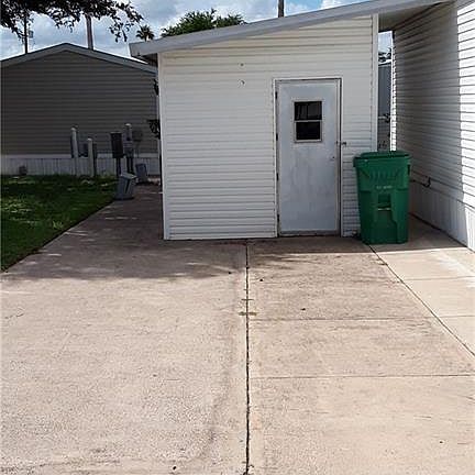 5th image of 55 Orange Blossom Dr