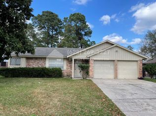 14411 Roundstone Ln, Houston, TX 77015