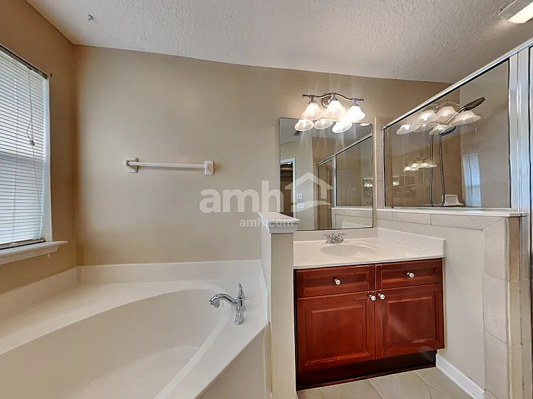 13839 Victoria Lakes Dr — Photo 13