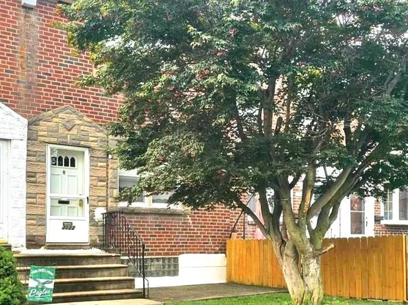 3022 Fairfield St, Philadelphia, PA 19136