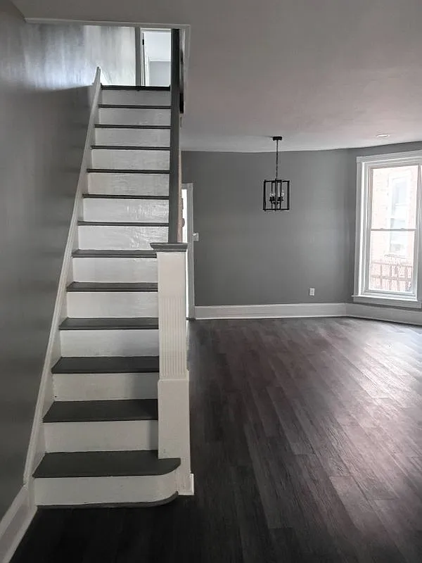 3 bed, 2.0 bath, 1158 sqft, $1,990 — Photo 4