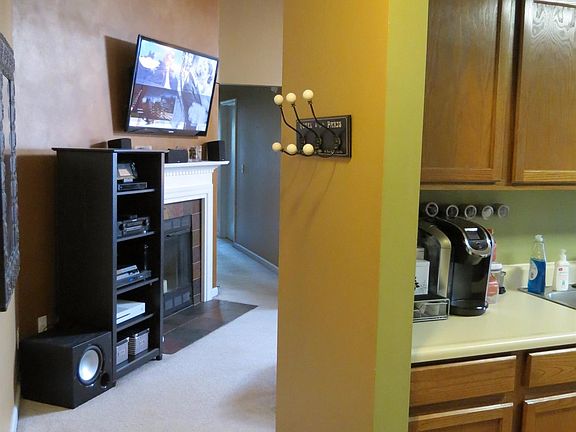 4th image of 5051 Tri County View Dr #5051