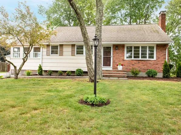 64 Almon Ave, Brockton, MA 02301