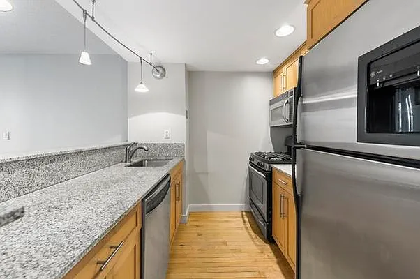 Rented by Compass | media 2