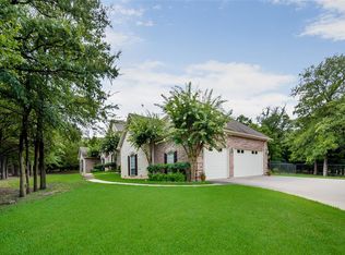 6325 Shadow Valley Dr, Burleson, TX 76028