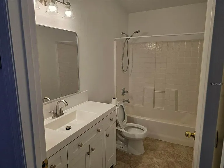 18002 Birdwater Dr — Photo 9