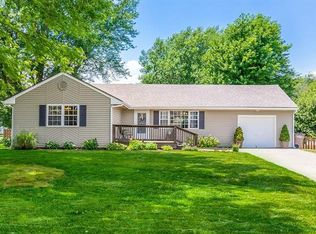 314 S Monroe St, Raymore, MO 64083