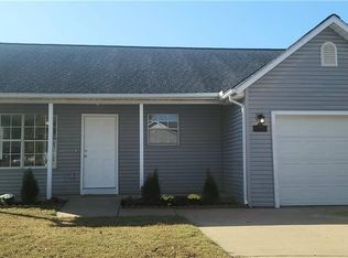 1106 S East St, Rogers, AR 72756
